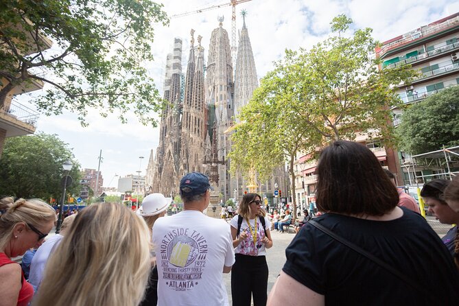 Guided Tour Sagrada Familia and Park Guell - Pricing and Booking