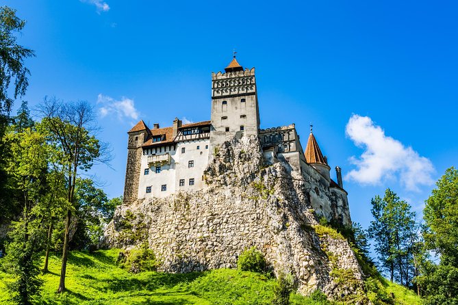 Guided Tour to Dracula Castle, Peles Castle and Brasov - Itinerary Overview