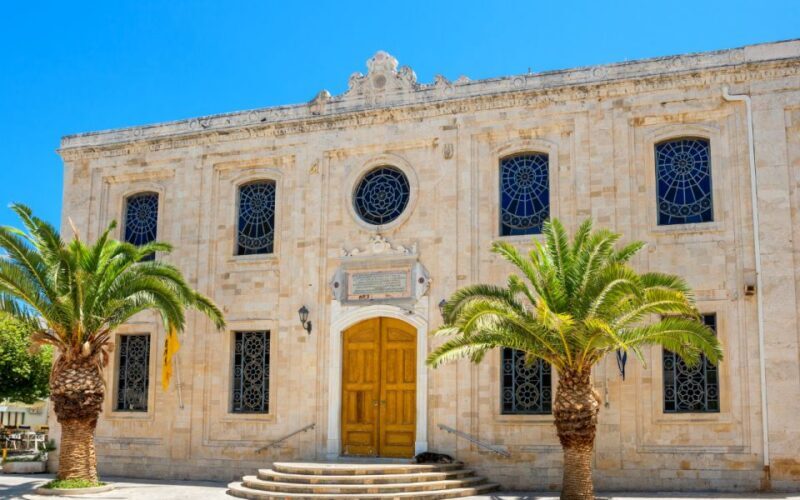 Guided Tour to Knossos Palace, Heraklion City & Minoan Farm - FAQ