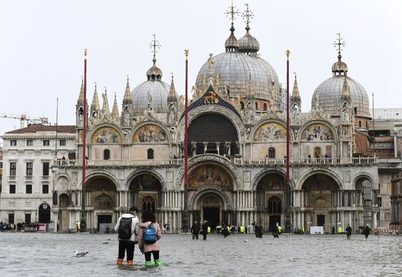 Guided Tour to Saint Marks Basilica With Pala Doro Venice - Highlights of St. Marks Basilica