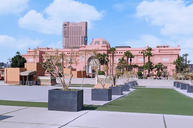 Guided Tour To The Pyramids and Egyptian Museum Including Tickets - The Sum Up