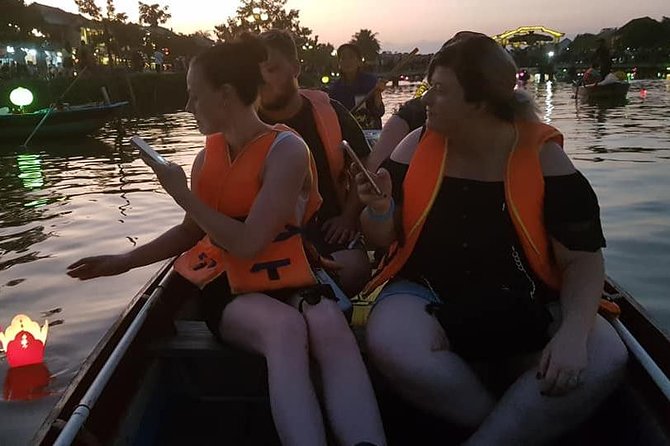 Guided Tour to Visit Hoi An Ancient City, Sampan Boat Ride,Night Market,Lanterns - Guided Walking Tour