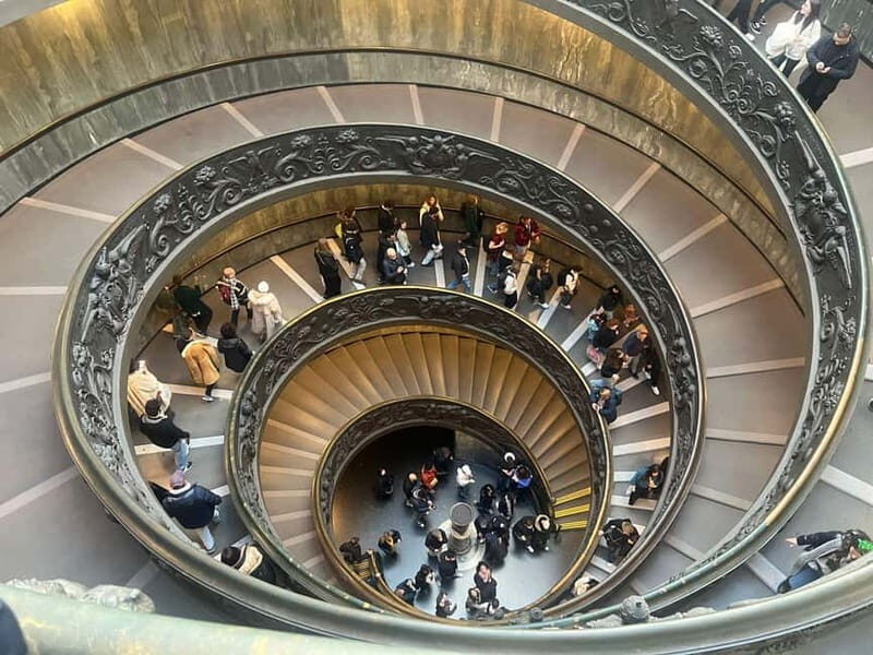 Guided Tour Vatican Museums & Sistine Chapel - Analyzing the Experience: What Makes It Stand Out?