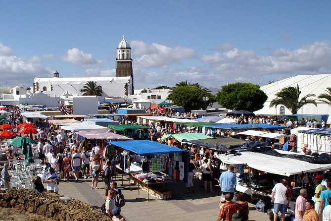 Guided Tour: Visit to Teguise Street Market - Cultural Experience