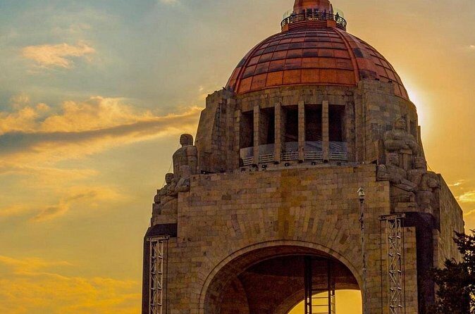 Guided Tour Visiting Historical Monuments at Night - Final Thoughts