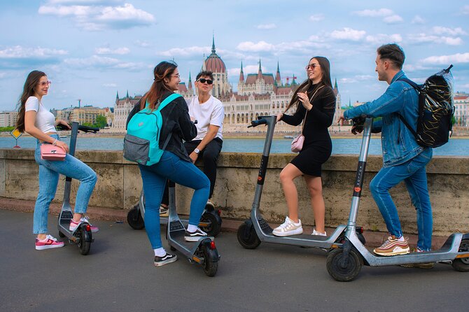 Guided Tours in Budapest on BIKE or E-scooter by ROLLON - Pricing and Reservation