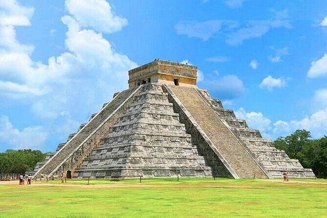 Guided Trip to Chichen Itza, Cenote Saamal, and Valladolid - Cancun - Directions