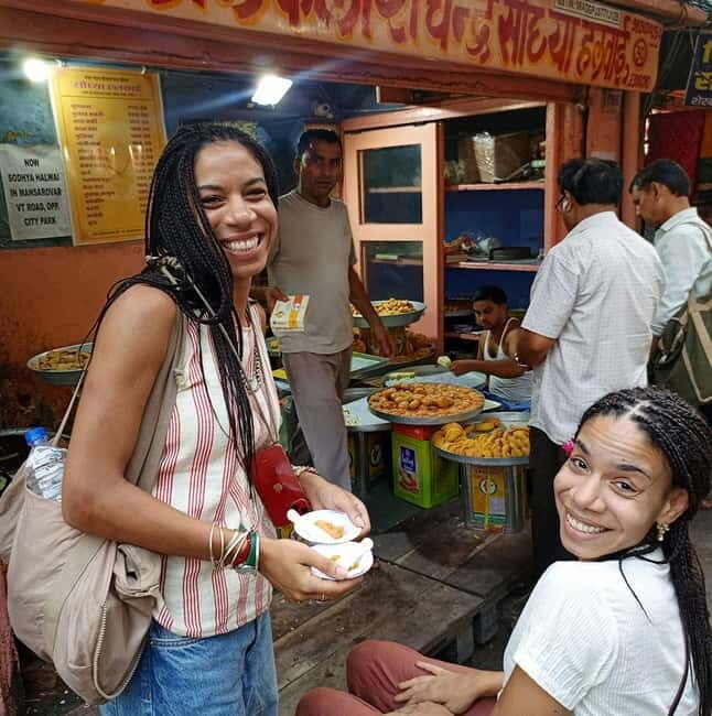 Guided Twilight Walking Heritage City Tour with Food Tasting - The Sum Up