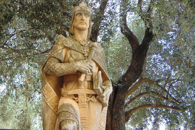 Guided Visit to Alcazar De Los Reyes Cristianos With Admission - Cancellation Policy