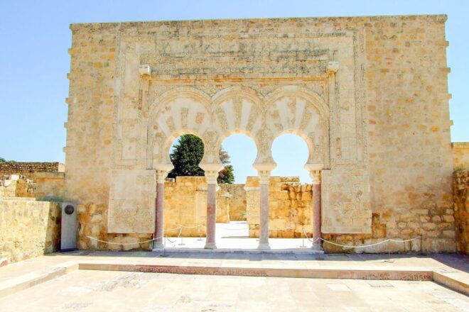 Guided Visit to Azahara Medina in Córdoba - Select Participants and Date