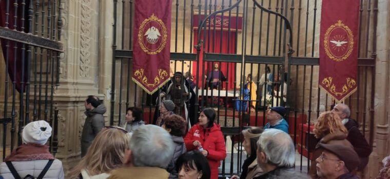 GUIDED VISIT to BAEZA With Entrance Tickets to Monuments - Meeting Point and Guide Identification