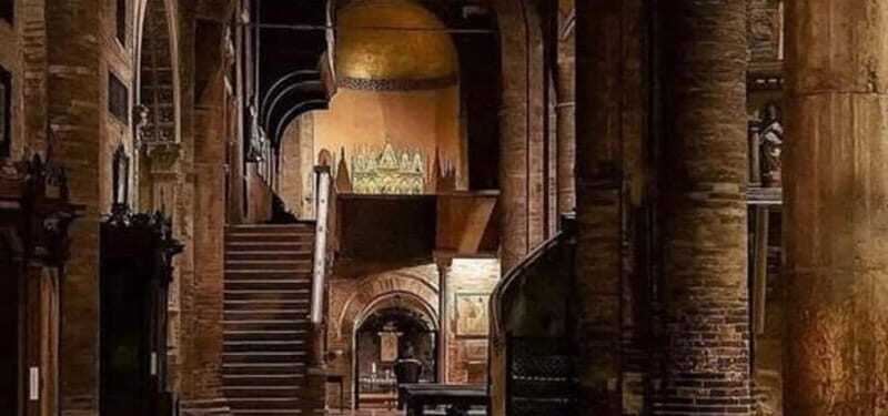 Guided visit to Modena Cathedral: a film in stone - An in-depth look at the Modena Cathedral guided tour