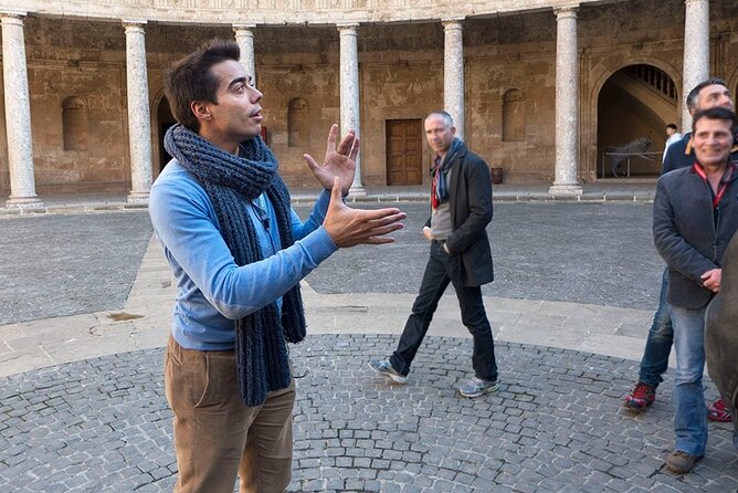 Guided Visit to the Alhambra, Nasrid Palaces and Generalife - Directions