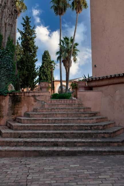 Guided Visit to the Castle of Láchar, Granada - Frequently Asked Questions