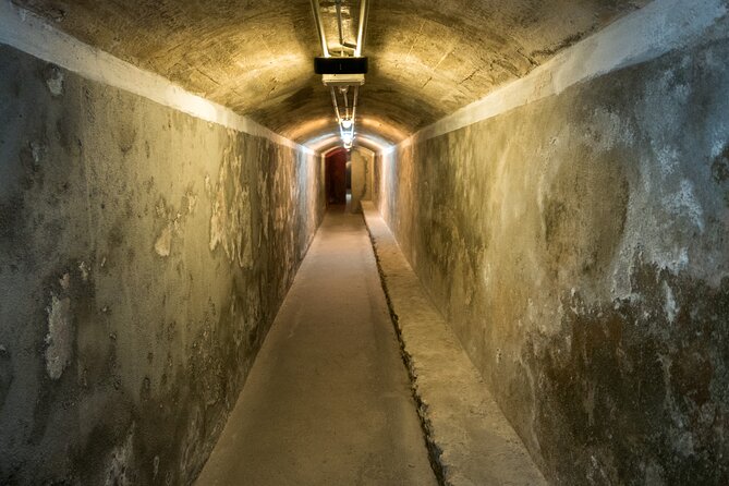 Guided Visit to the Refuges of the Spanish Civil War - Inclusions