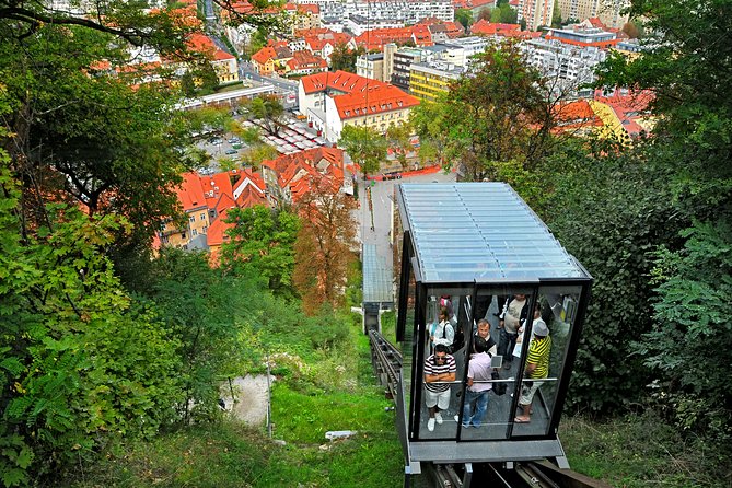 Guided Walk and Funicular Ride to Ljubljana Castle - Itinerary Details