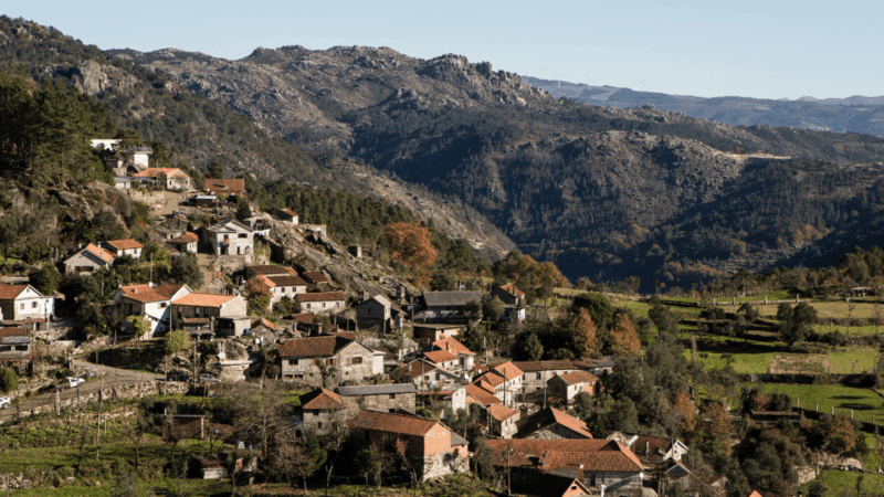 Guided Walk & Picnic Peneda Gerês National Park - Exploring the Guided Walk & Picnic in Peneda Gerês National Park