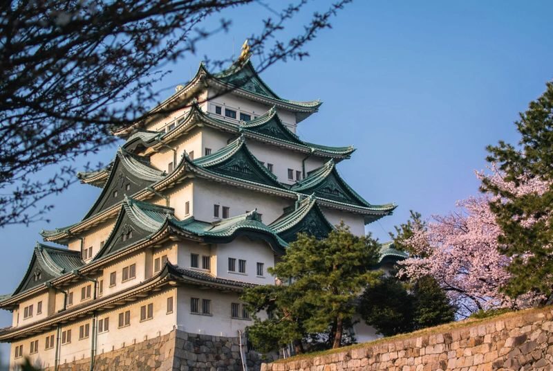 Guided Walk through Nagoyas Castle, Gardens, and Historic Estates - A castle city, not just a castle stop