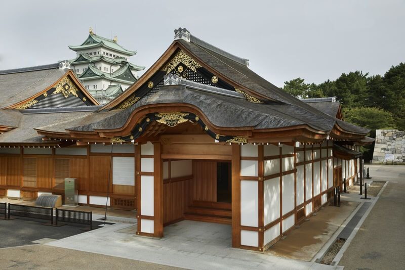 Guided Walk through Nagoyas Castle, Gardens, and Historic Estates - The Culture Path and Nagoya’s industrial families