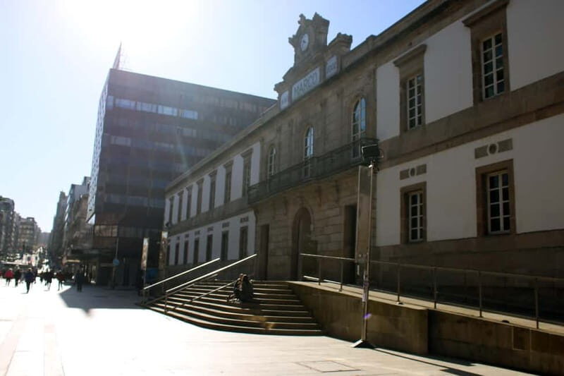 Guided Walking Tour for Cruise Ship Passengers - A Closer Look at the Vigo Guided Walking Tour