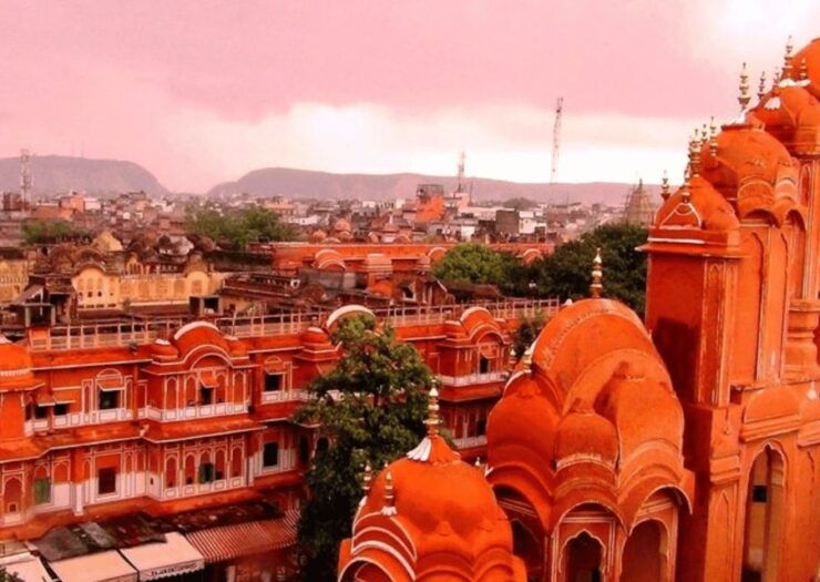 Guided Walking Tour of Divinity Jaipur With a Local - Local Guide Experience