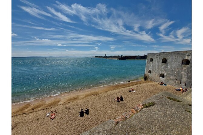 Guided Walking Tour of Portsmouth - Expert Guides