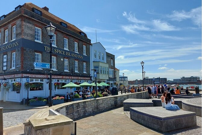 Guided Walking Tour of Portsmouth - Convenient Meeting Point