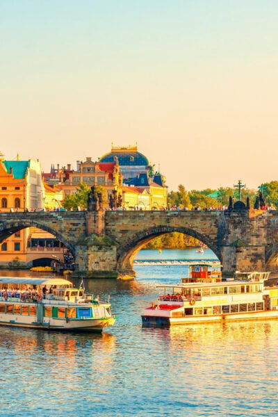 Guided Walking Tour of Prague Old Town Top 10 Attractions - Important Tour Information