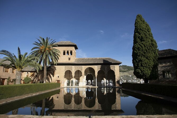 Guided Walking Tour of the Alhambra in Granada - Reviews