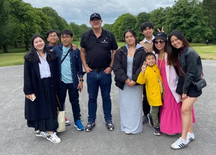 Guided Walking Tour of Windsor for Large Groups 10+ - Itinerary Highlights