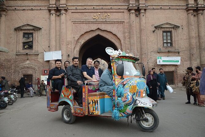 Guided Walking Tour: Walled City of Lahore - Location and Duration