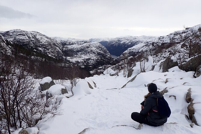 Guided winter hike to Pulpit Rock Preikestolen - Reaching Pulpit Rock: The Highlight