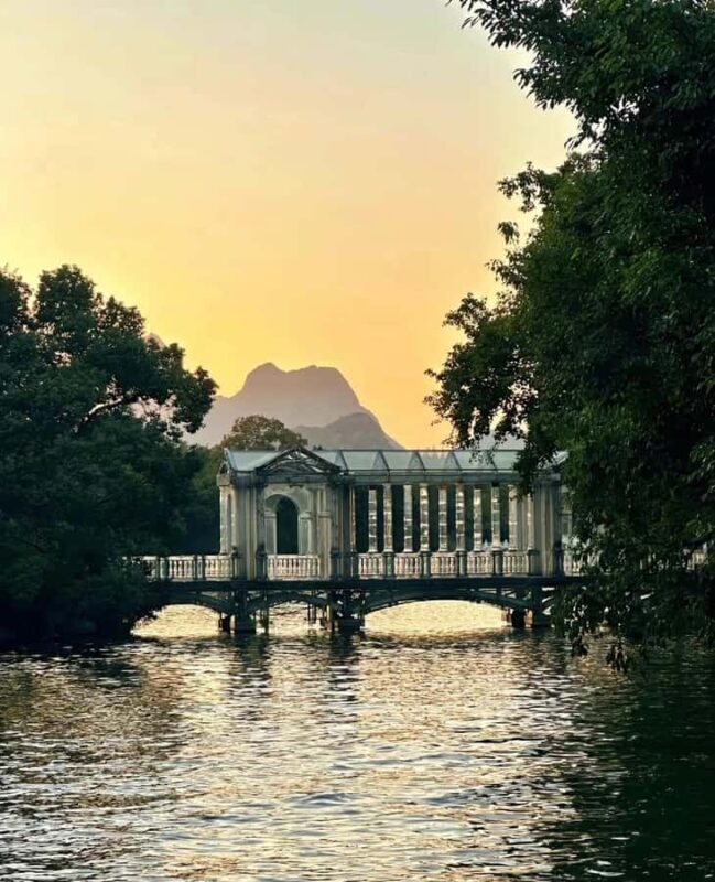 Guilin City Essence: Hilltop View, Handicraft & River Cruise - FAQ