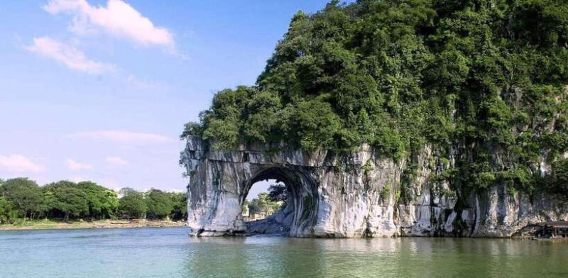 Guilin: Elephant Trunk Hill, Reed Flute Cave & Daxu Old Town - Who Will Love This Tour?