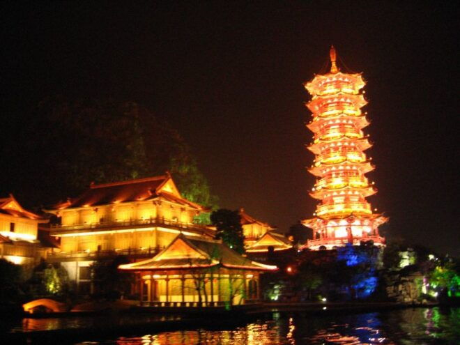 Guilin: Four Lakes Night Cruise With Round-Trip Transfer - Itinerary and Features