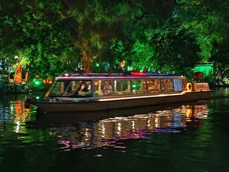 Guilin: Night Cruise on Two Rivers & Four Lakes with Lights - Good To Know