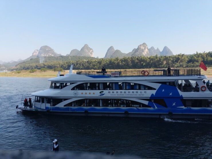 Guilin: Private Full-Day Li River Cruise and Liusanjie Show - Activity Details