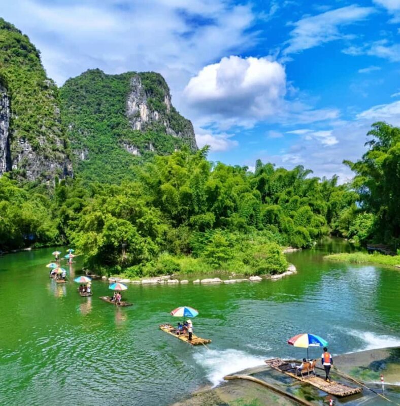 Guilin & Yangshuo: Reed Flute Cave & Yulong River drift Tour - An In-Depth Look at the Guilin & Yangshuo Tour