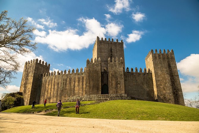 Guimarães: Half Day Private Tour From Porto - Overview of Guimarães