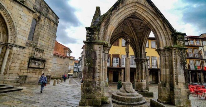 Guimaraes Local Tours ; Visit the Castle , Palace and City - Important Information and Feedback