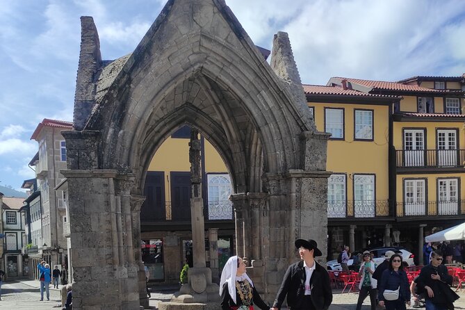 Guimarães Medieval-Private Tour-From Porto - Meeting Points and Pickups