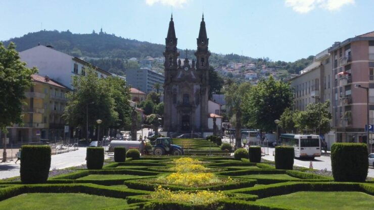 Guimarães Tour(4Hours): From Oporto;City Tour- Half Day Trip - Tour Duration and Guide Details