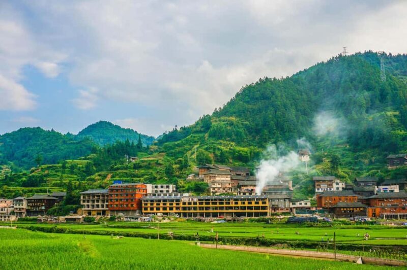 Guiyang: 2-Day Guizhou Ethnic Culture Tour - Detailed Breakdown of the Itinerary