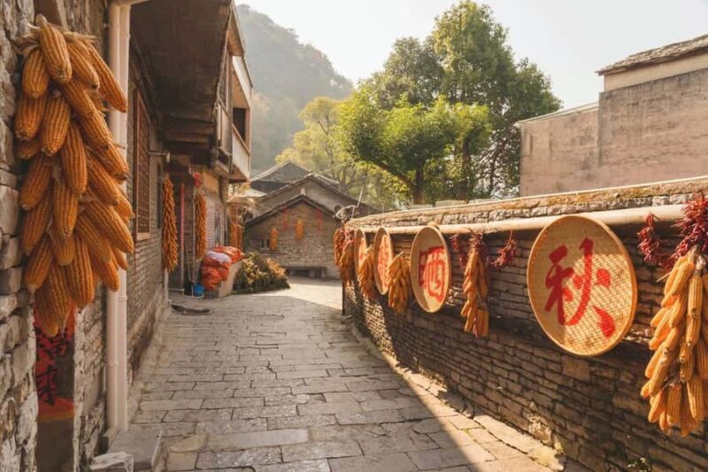 Guiyang: Dragon Palace & Tianlong Tunbao Private Day Tour - Who Should Consider This Tour?