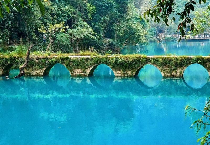 Guiyang Libo Xiaoqikong One-Day Bus Tour - Cuigu Waterfall and the Water Forest