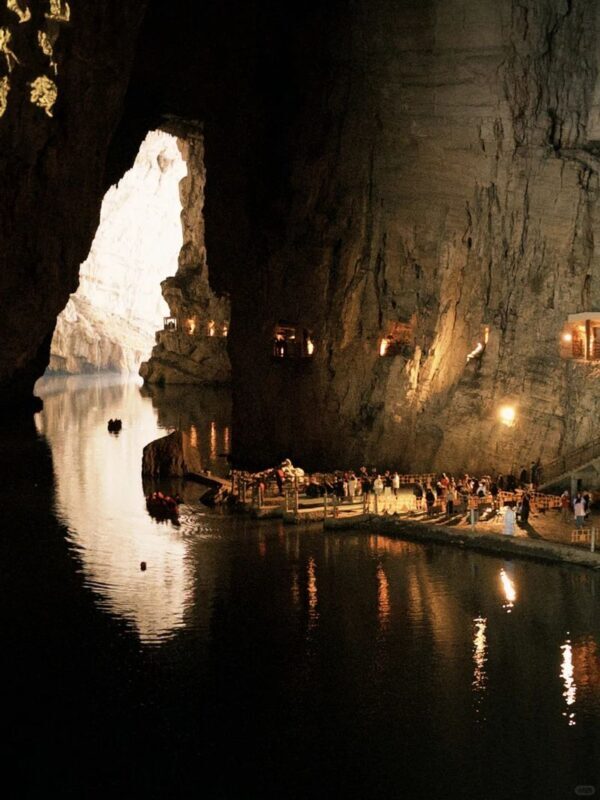 Guiyang Zhijindong One-Day Tour - Zhijin Cave Is the Reason to Go