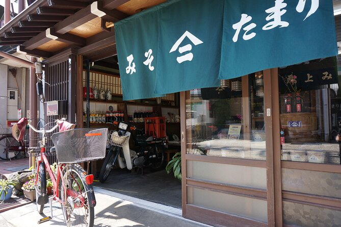 Gujo Hachiman All Must-Sees Full Day Private Tour With Government-Licensed Guide - Historical Landmarks
