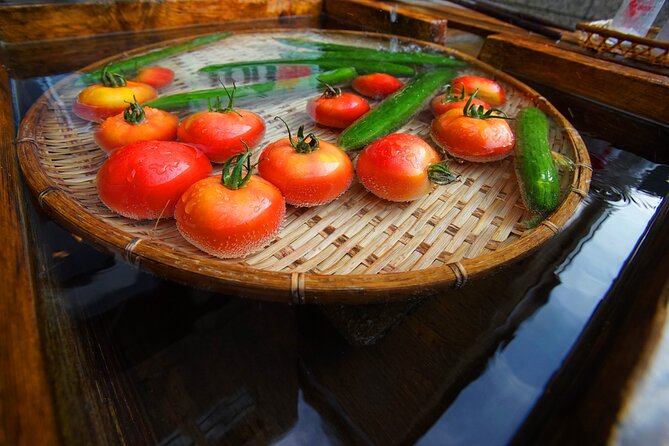 Gujo Hachiman All Must-Sees Full Day Private Tour With Government-Licensed Guide - Traditional Crafts