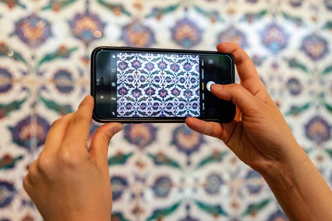 Gulbenkian Museum & Surroundings Private Tour With Locals - Reviews and Testimonials