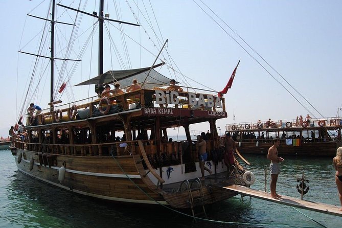 Gulf of Kusadasi Boat Trip Including Lunch - What To Expect